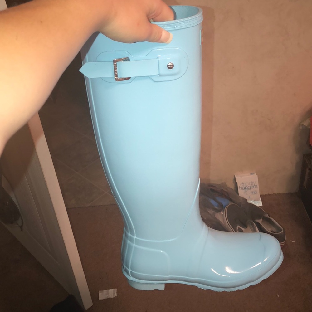 Brand new hunter rain boots. Worn one time